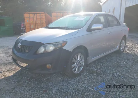 2010 Toyota Corolla S z USA, uszkodzony, nr VIN 2T1BU4EE2AC316189